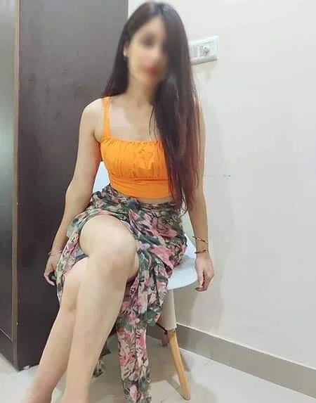 Call Girl Service Senapati Bapat Road